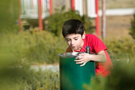 kid_drink.jpg